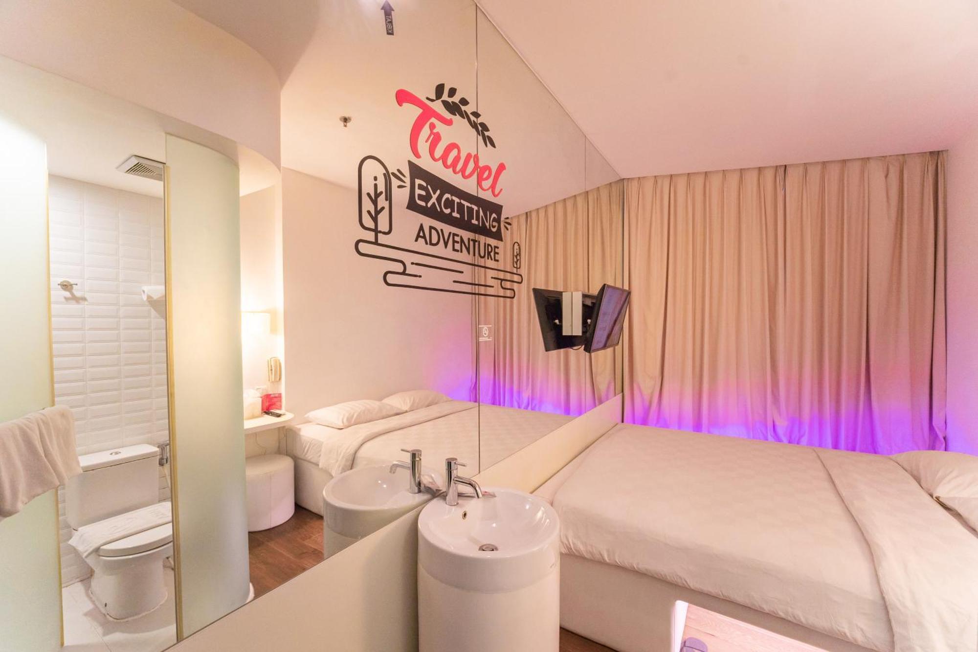 J Icon Hip Hotel バリックパパン エクステリア 写真