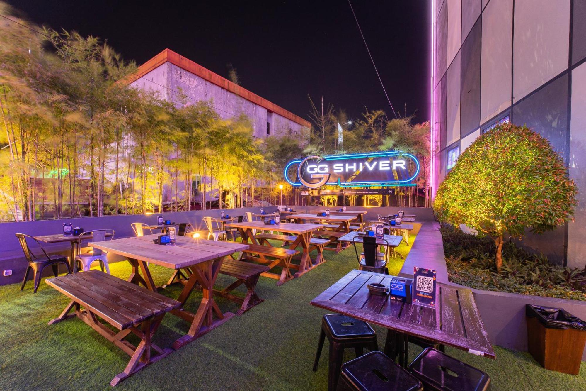 J Icon Hip Hotel バリックパパン エクステリア 写真