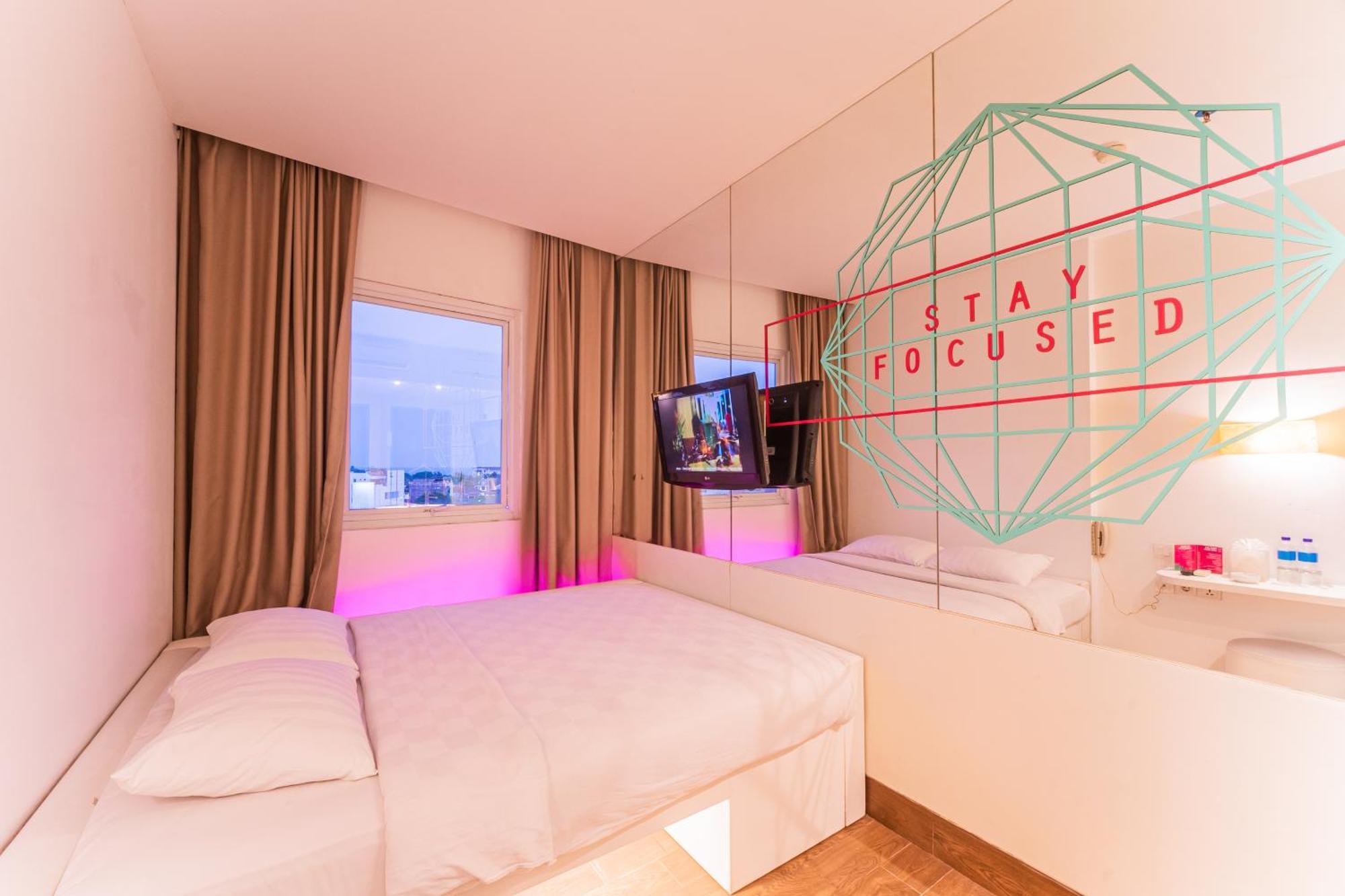 J Icon Hip Hotel バリックパパン エクステリア 写真