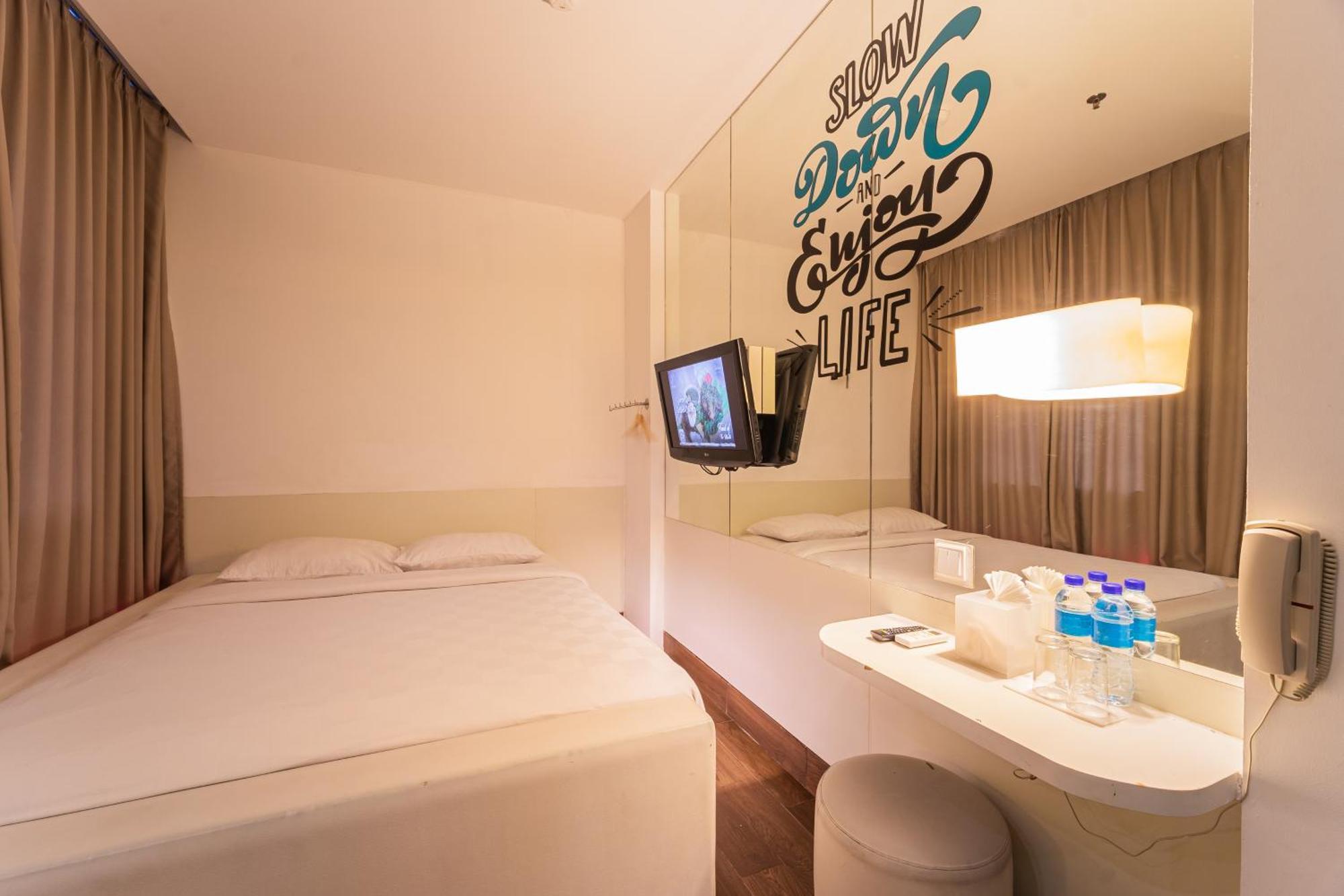 J Icon Hip Hotel バリックパパン エクステリア 写真