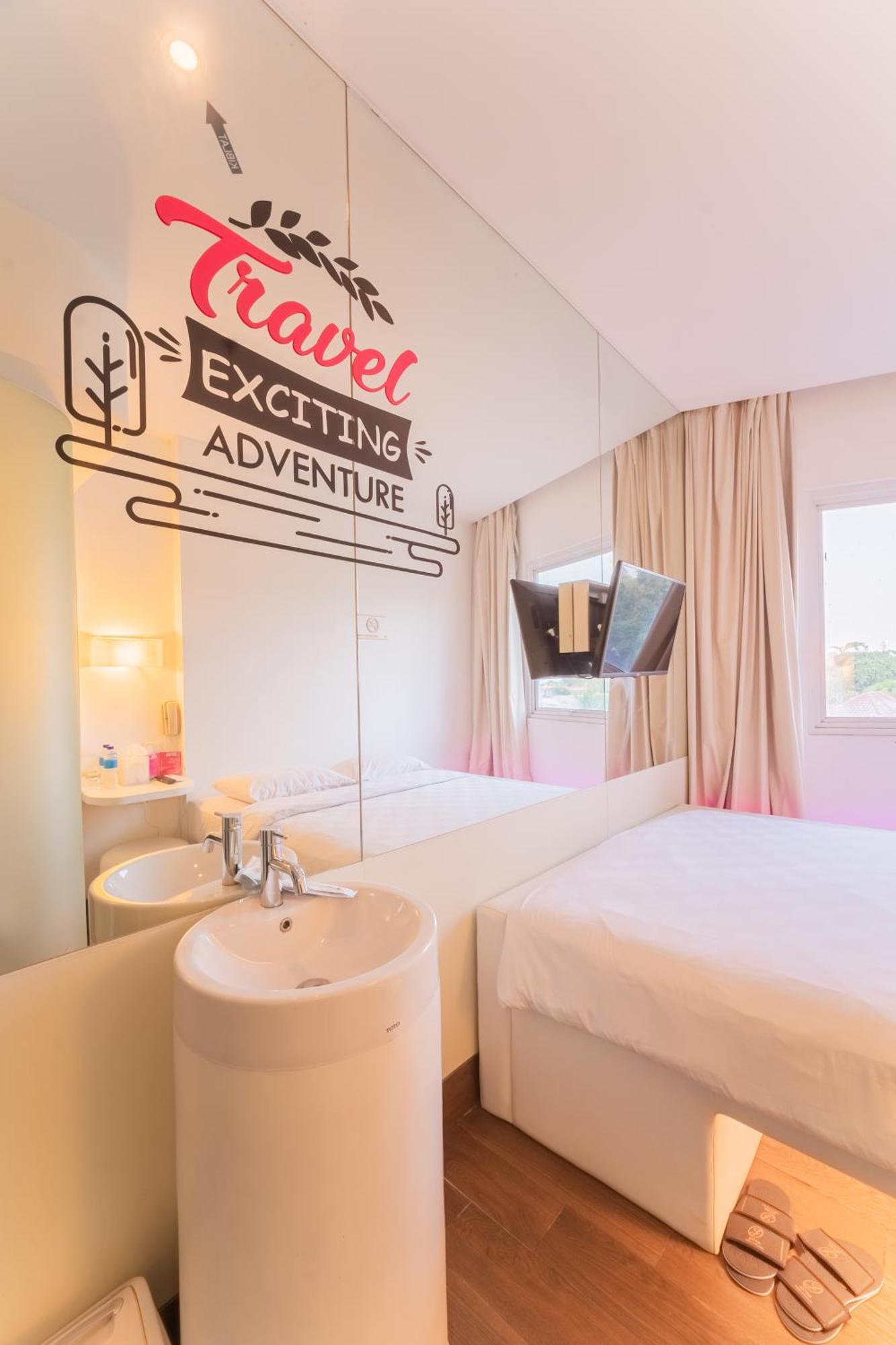 J Icon Hip Hotel バリックパパン エクステリア 写真